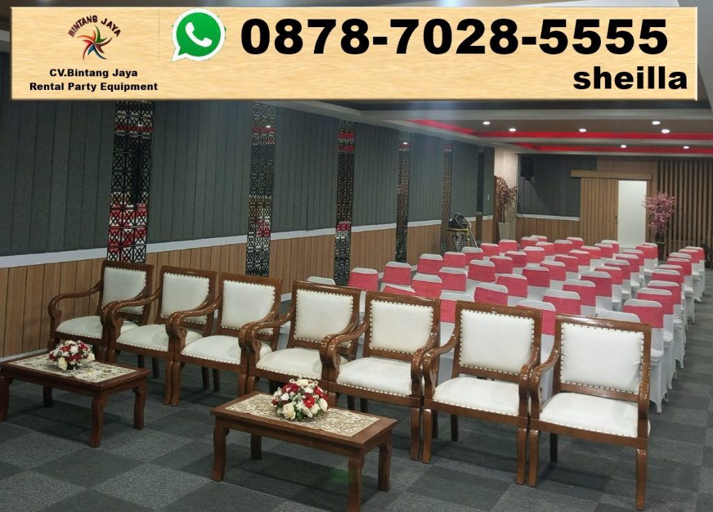 Sewa kursi mewah kursi VIP kayu event rakernas Jakarta Pusat