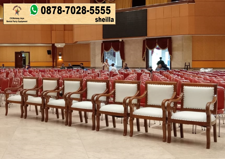 Pusat sewa kursi event kursi kayu VIP Jokowi Bekasi
