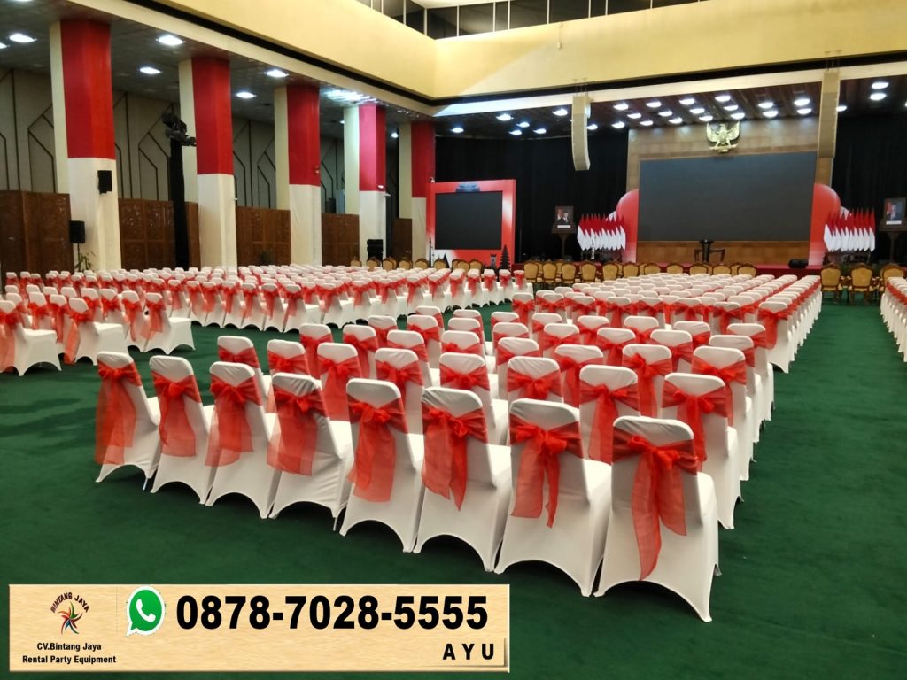 Sewa Kursi Cover Putih Pita Merah Jakarta