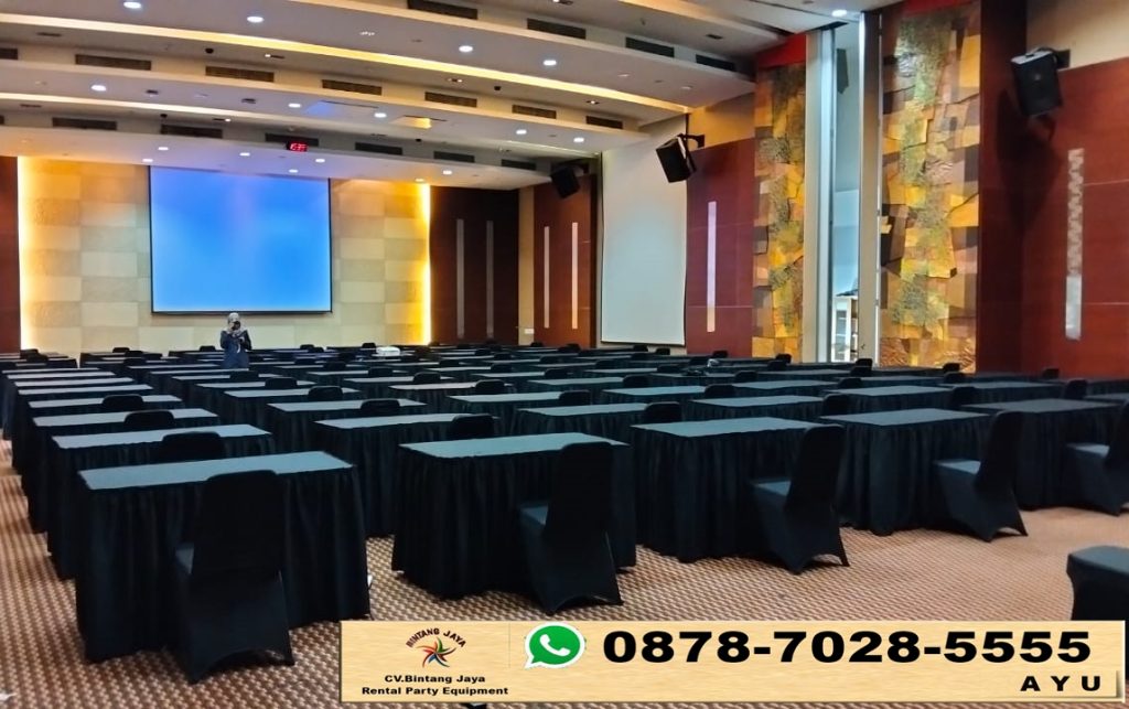 Sewa Meja Kotak Taplak Rumbai Hitam Jakarta