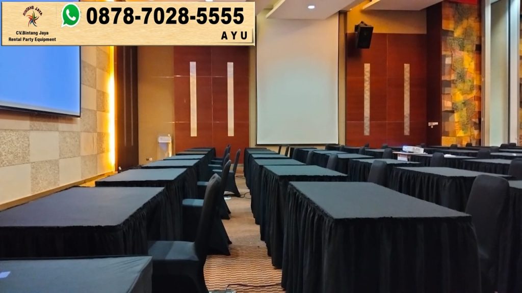 Sewa Meja Kotak Taplak Rumbai Hitam Jakarta