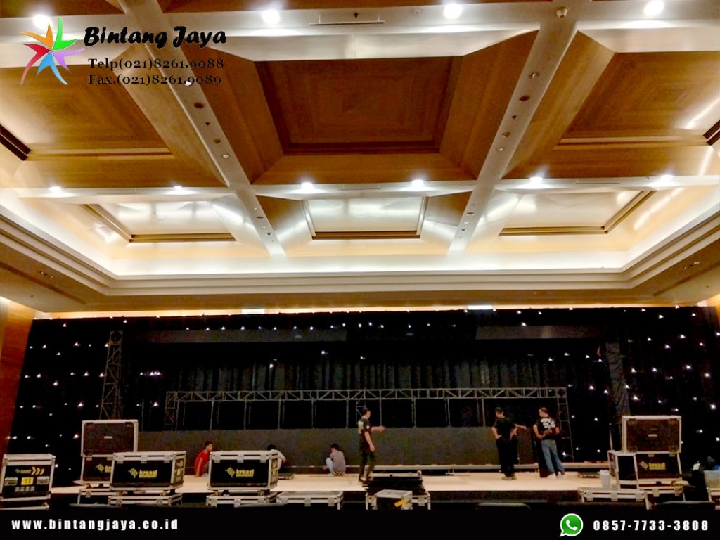 Sewa Tirai Hitam Lampu Starlight Murah Jakarta, Tampilan Event Lebih Dramatis